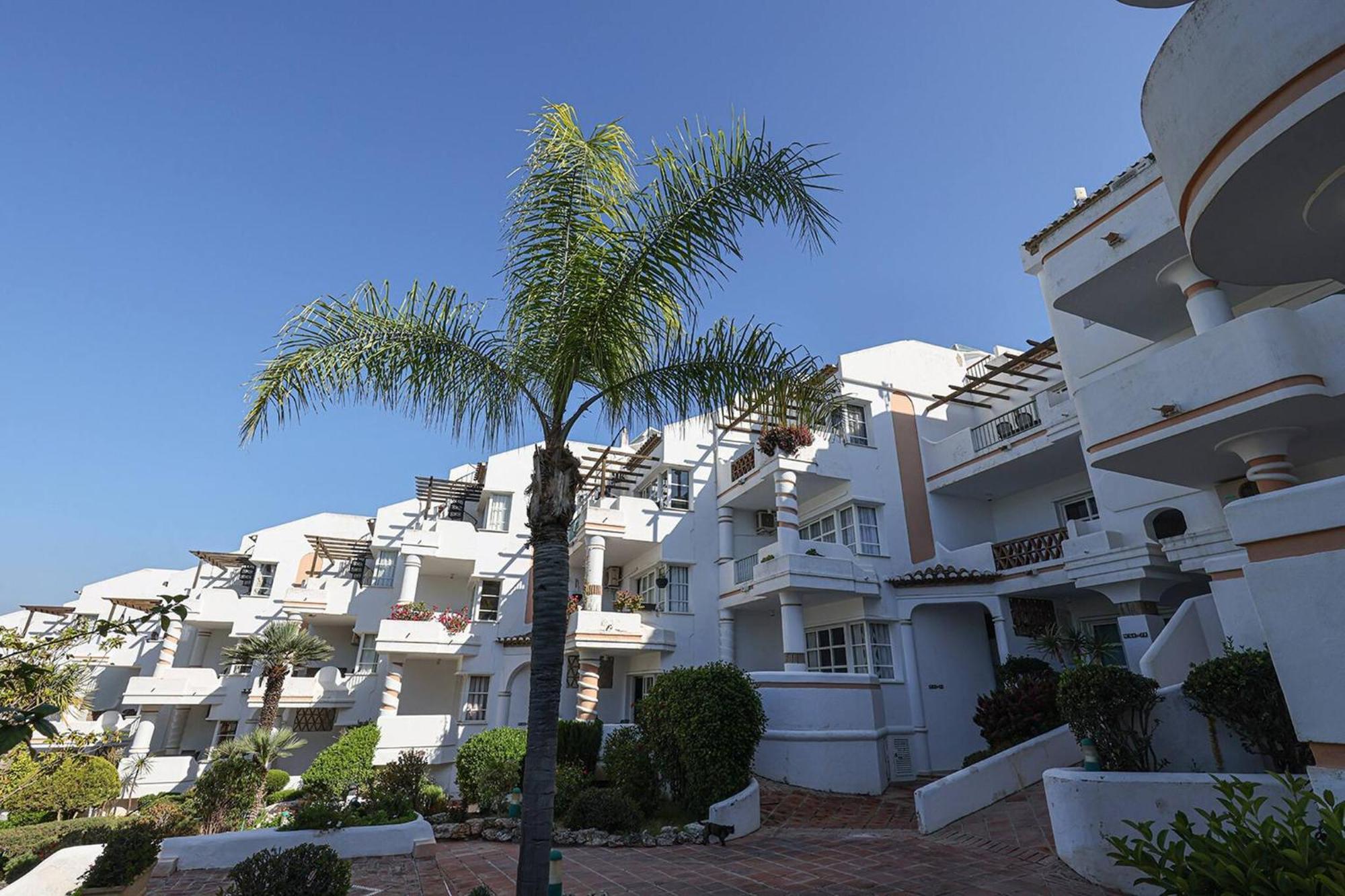 053 - Two Bed Mijas Golf Apartment In Popular Matchroom Golf Club Fuengirola Ngoại thất bức ảnh